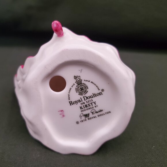 Vintage Royal Doulton Kirsty Figurine 1970 NH 3213 Small Made in England - Picture 5 of 10